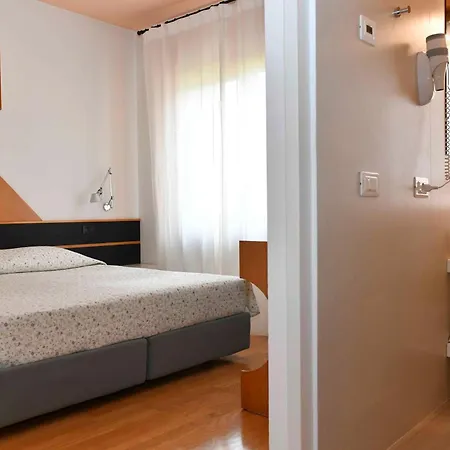 Locanda San Lorenzo Puos dʼAlpago Extérieur photo